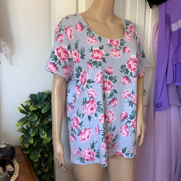 Pink roses on grey short sleeved scoop neck Soft CASUAL t-shirt tunic top XL - Picture 4 of 9